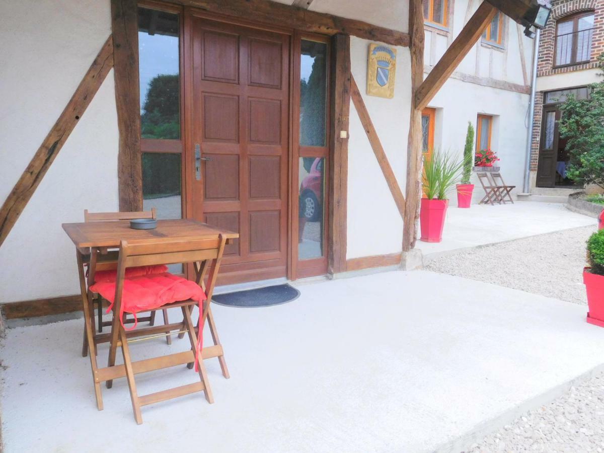 La Chambre D'Amis La Costignieres Montgueux Eksteriør bilde